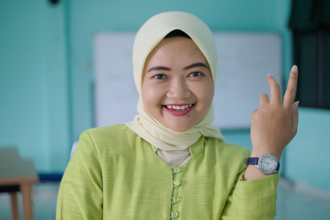 cara mahasiswa belajar dari YouTube efektif